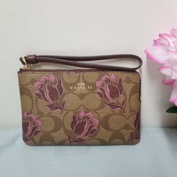 💕NWT Coach wallet - Picture 2 of 7